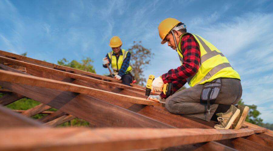 Professional Flat Roofing Installation services in New Point, IN
